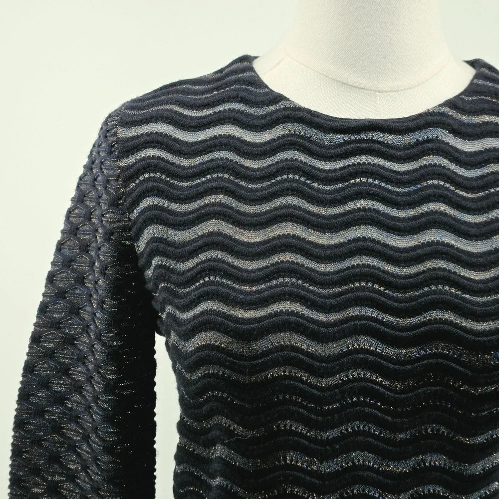 Tory‎ Burch Sweater Womens S Navy Metallic Wave Knit Crewneck Pullover Fitted